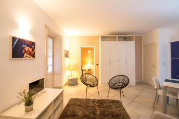 Appartamento con Balcone