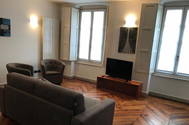 Deluxe Apartment - 3