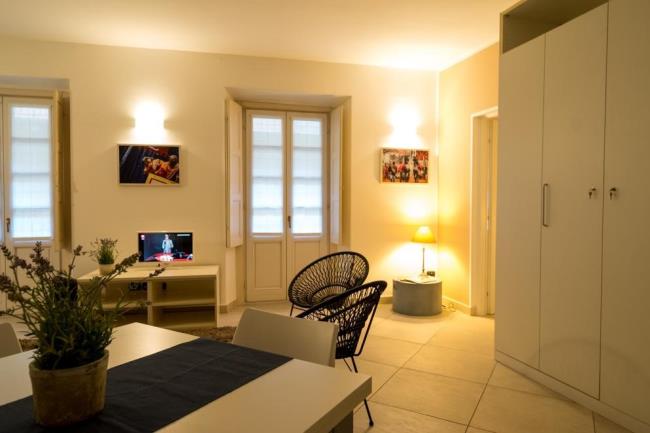 Appartamento con Balcone - 6
